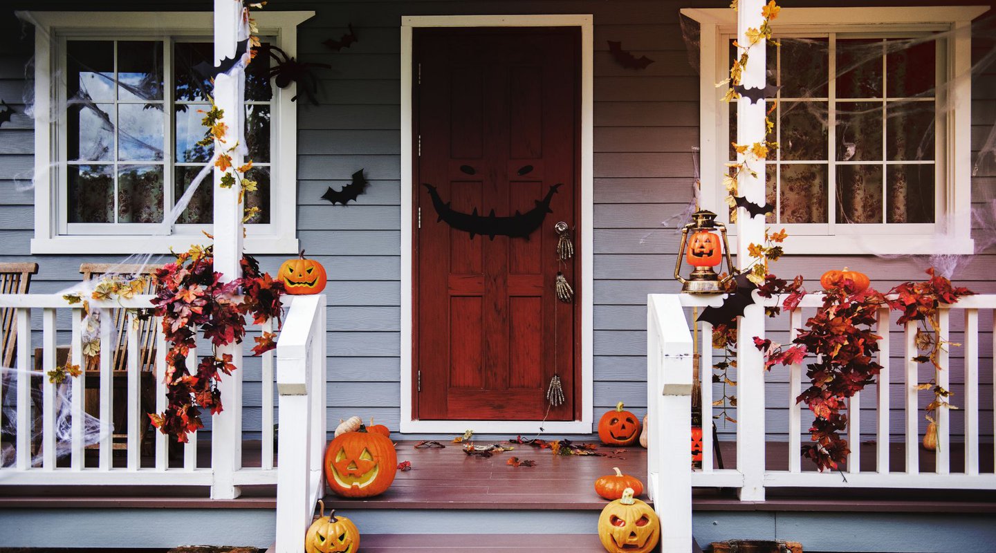 Haunted House Decorations